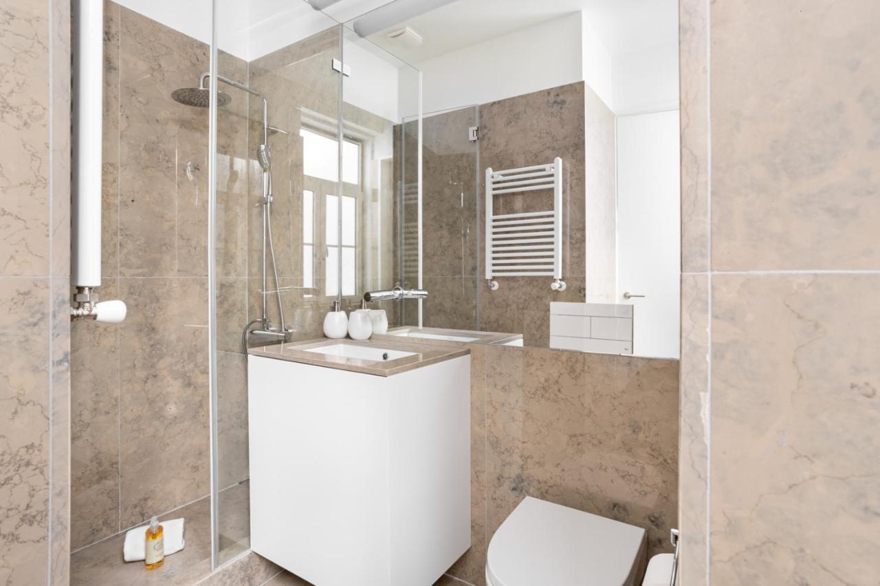 Joivy Marvelous 3-Bed Home With Astonishing View And Terrace, Nearby St George Castle Lisabona Exterior foto