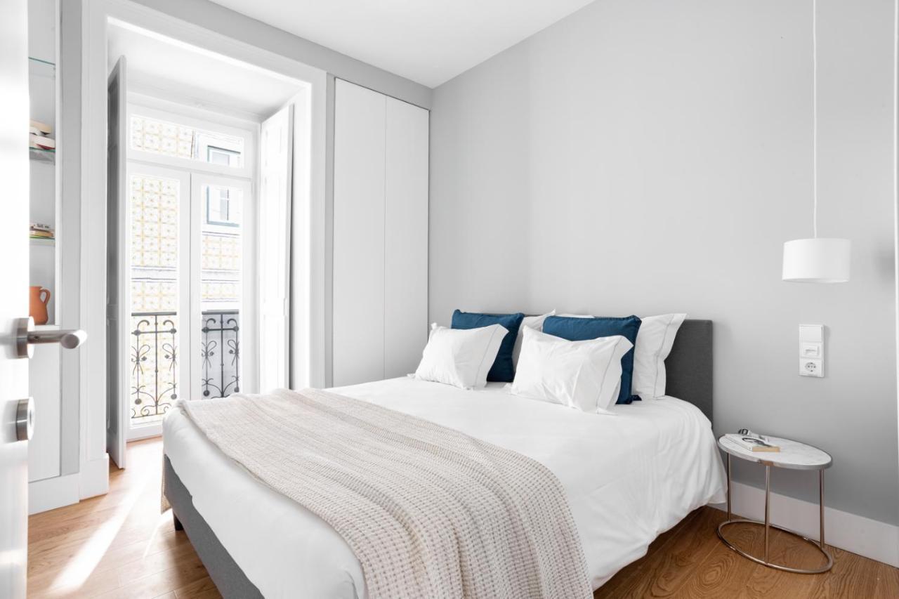 Joivy Marvelous 3-Bed Home With Astonishing View And Terrace, Nearby St George Castle Lisabona Exterior foto